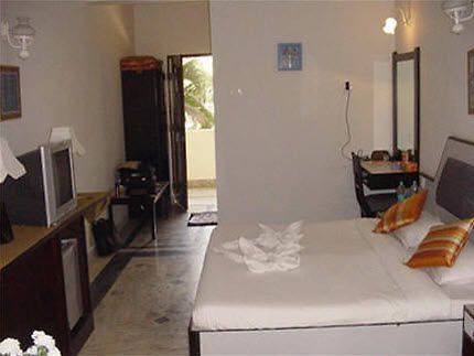 Dolphin Bay GOA Exterior photo